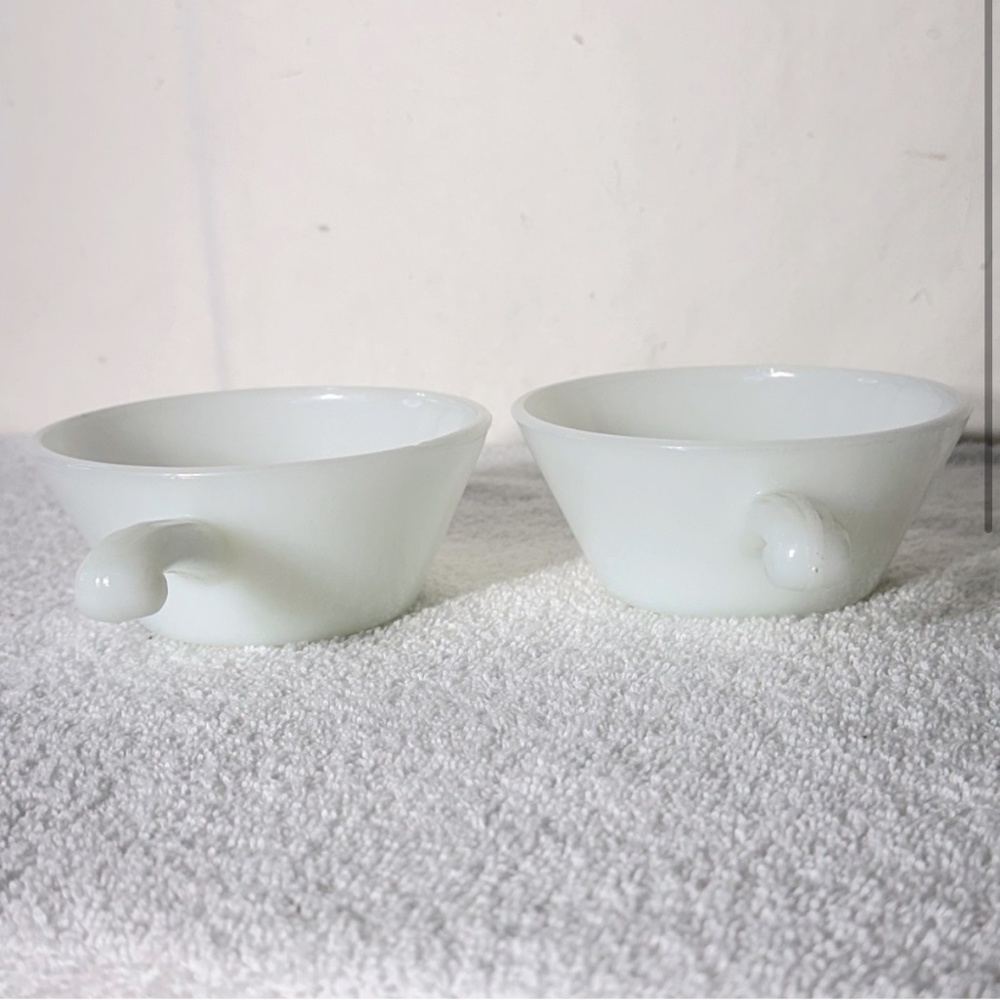 Vintage Anchor Hocking Milk Glass Small Bowls With Handles x2